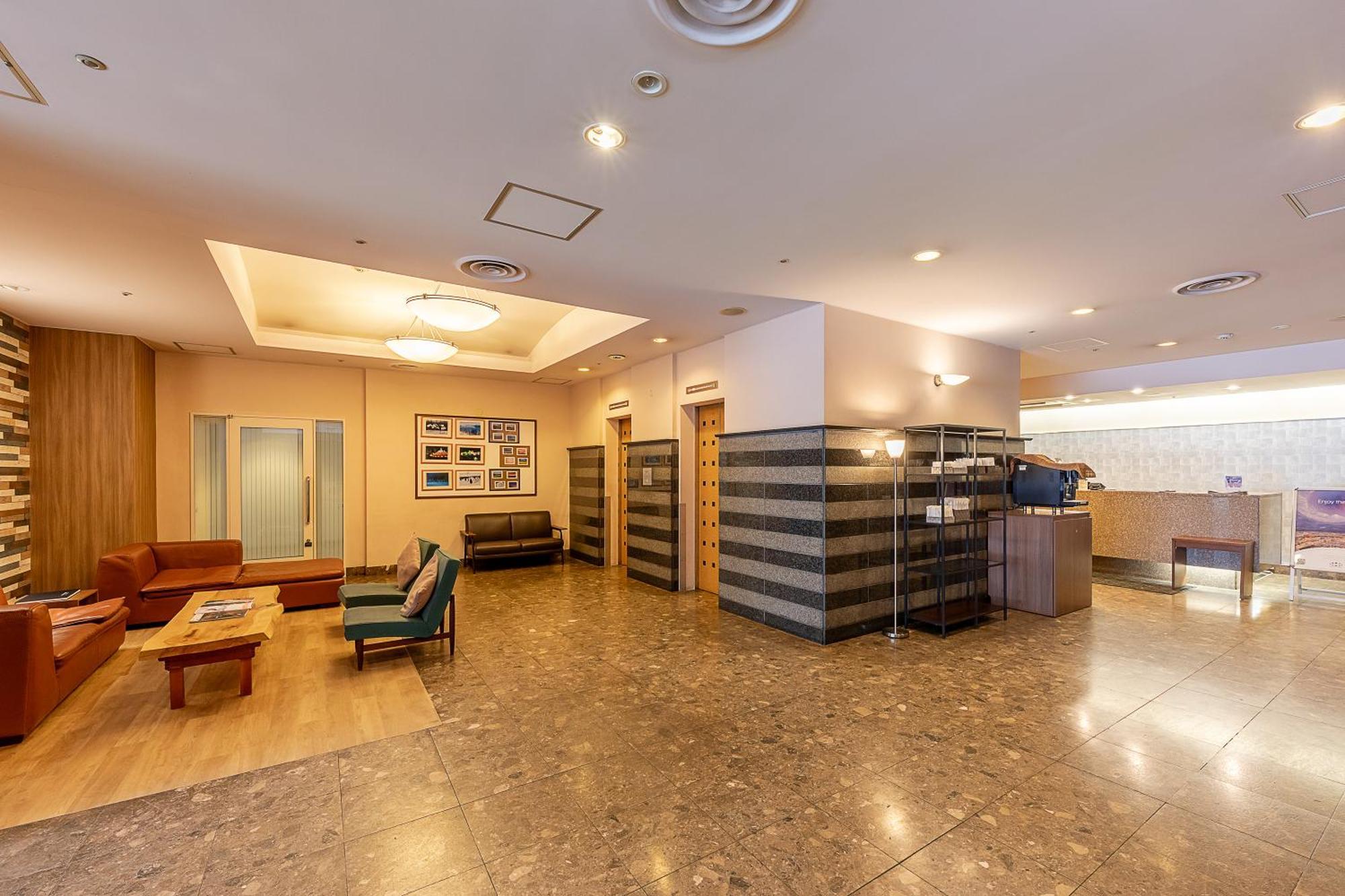 Court Hotel Асахікава Екстер'єр фото