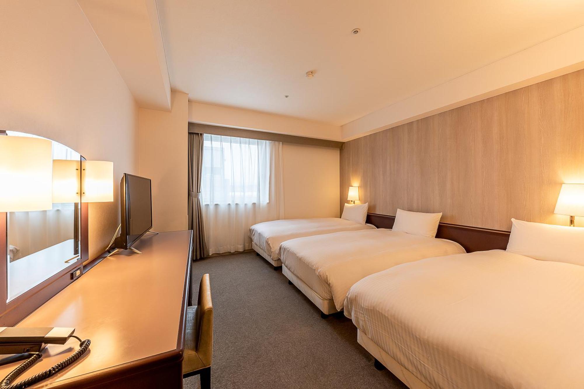 Court Hotel Асахікава Екстер'єр фото